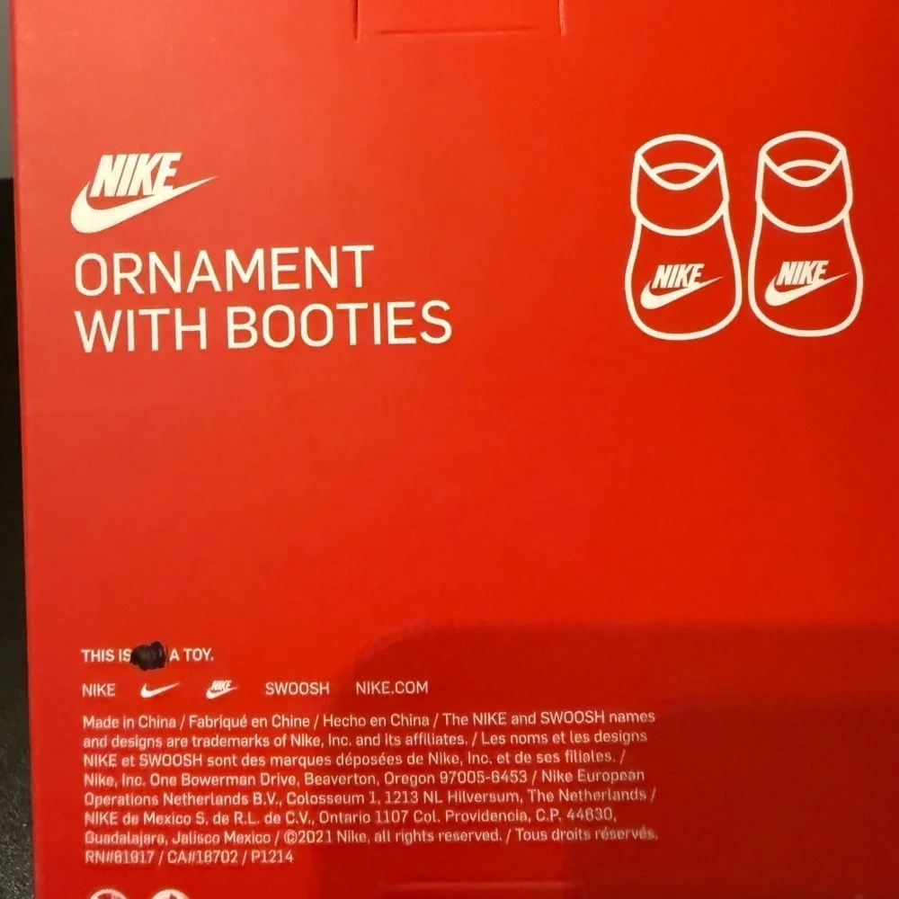 Nike Infant Booties in Red “ornament” NIB